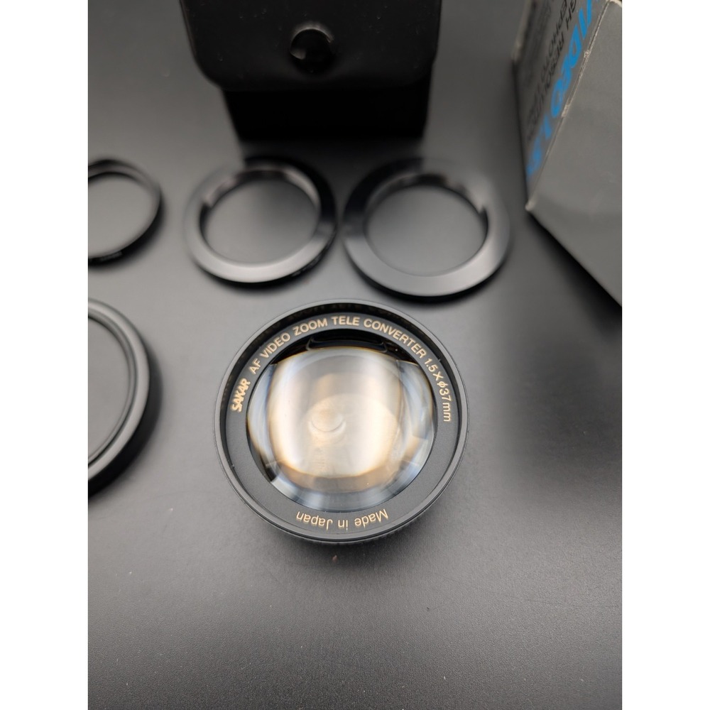 Sakar Video Telephoto 1.5X Hi-Resolution Lens With Case & Covers - Picture 5 of 6